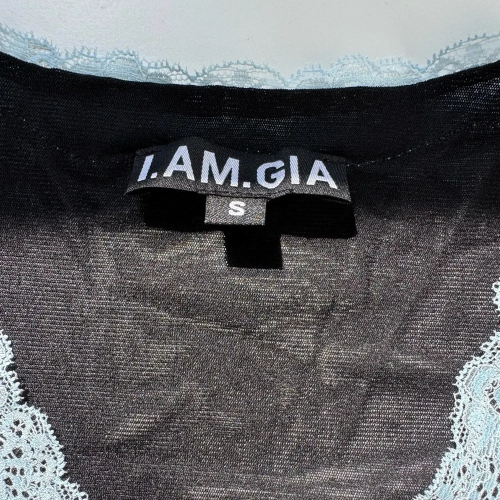 I.AM.GIA Tashi Top – Black - Picture 6 of 11
